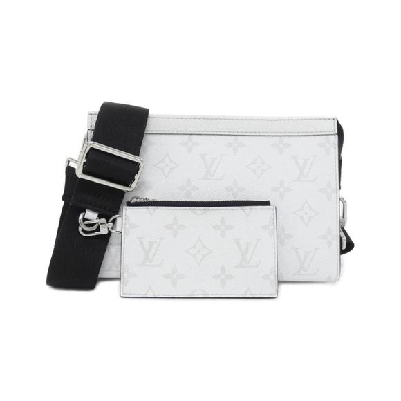 Louis Vuitton Taigarama Gaston Wearable Wallet M30935 Shoulder Bag - Picture 1 of 5